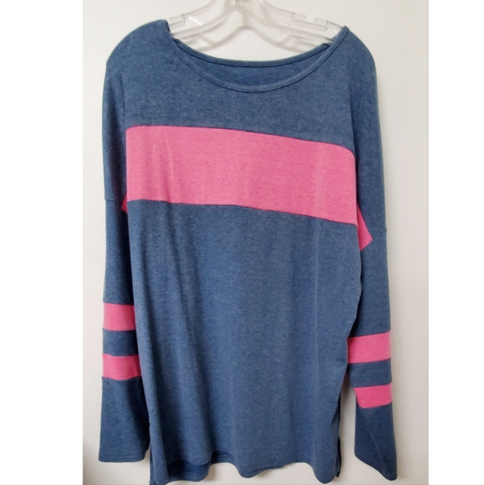 HILLTICHU Colorblock Pullover  Top NWOT